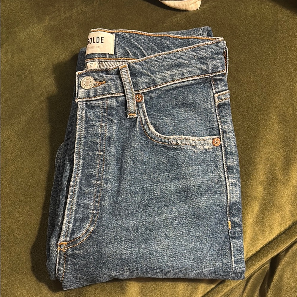 Agolde Blue Straight Leg Jeans with Classic Denim Style